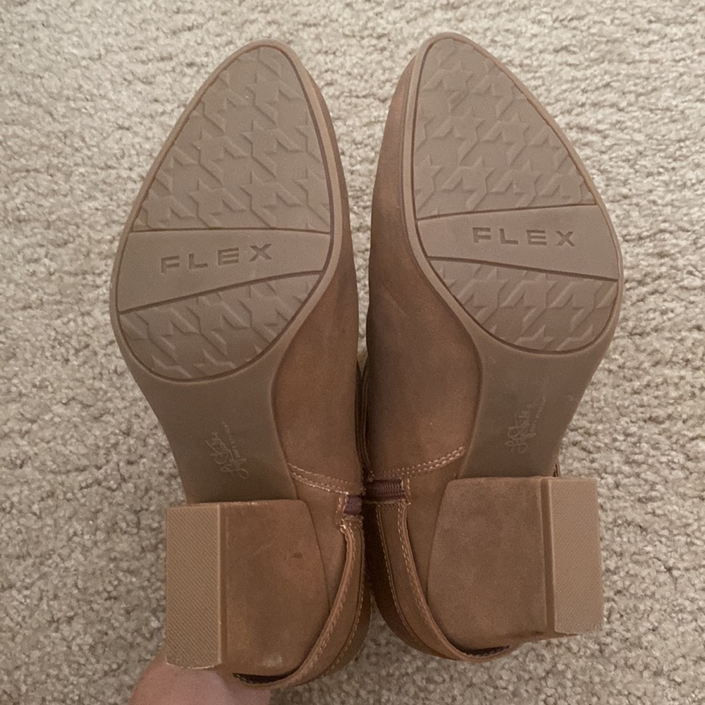 Tan booties - Picture 4 of 5